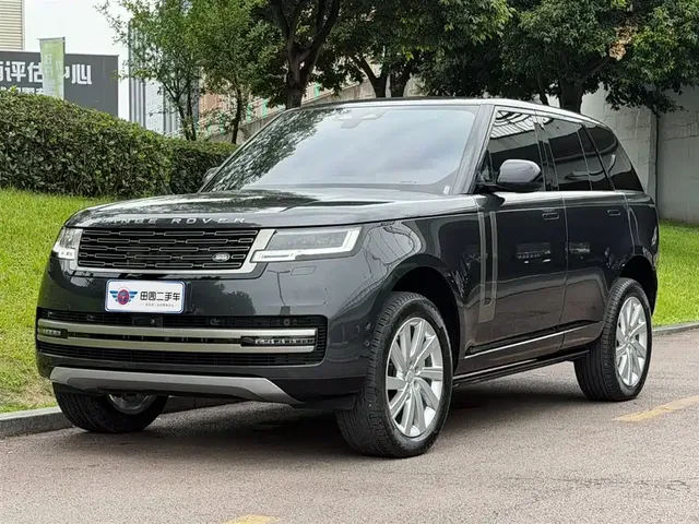 Land Rover Range Rover 2023 3.0 L6 360PS Golden Age Edition