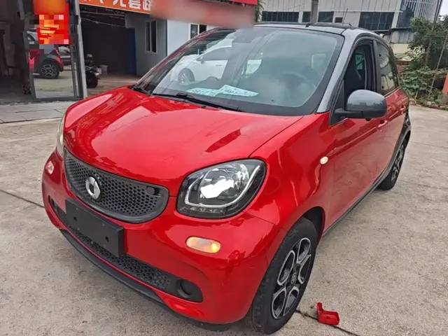 smart forfour 2016 Model 0.9T 66kW Pioneer Edition