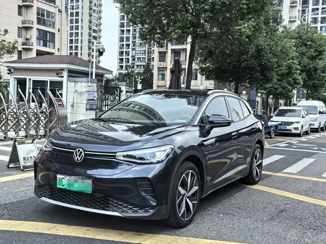 Volkswagen ID.4 CROZZ 2022 Long Range PURE+ Edition