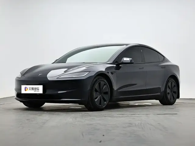 Tesla Model 3 2023 Rear-Wheel Drive