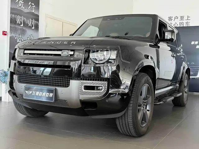 Land Rover Defender 2025 110 3.0T P400 -Dynamic HSE