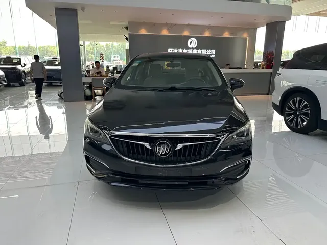 Buick Verano 2018 Sedan 15S Automatic Leading