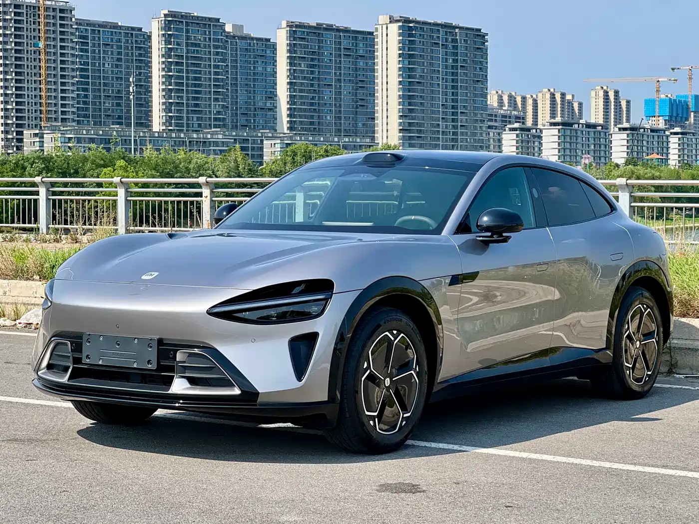Xiaomi Auto Xiaomi YU7 2025 Extended Range RWD Edition