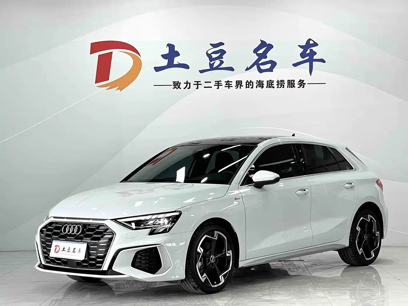 Audi A3 2023 Facelift Sportback 35 TFSI Luxury Sport