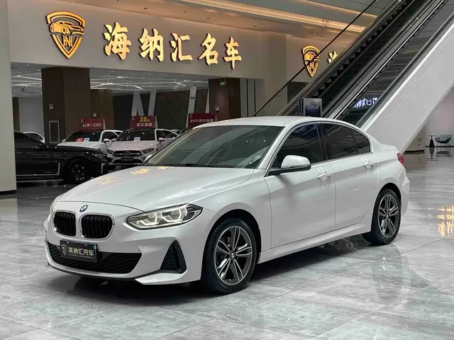 BMW 1 Series 2021 120i M Sport