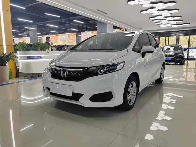 Honda Fit 2018 1.5L CVT Comfort Edition