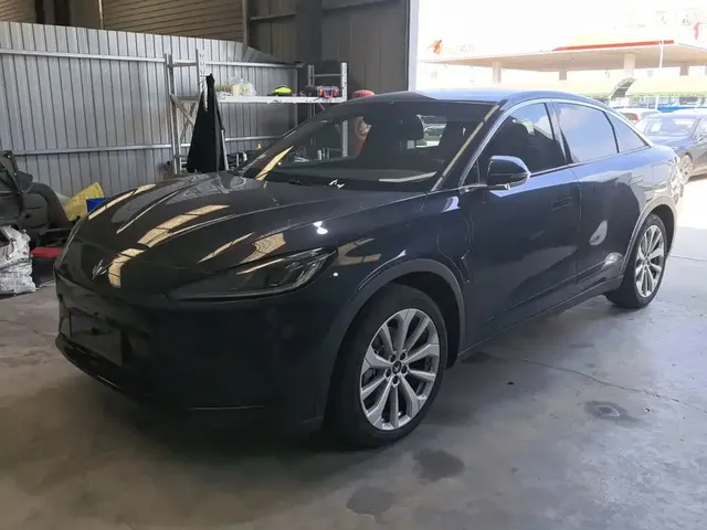 ARCFOX Alpha S 2023 650E Forest Edition PRO 175kw