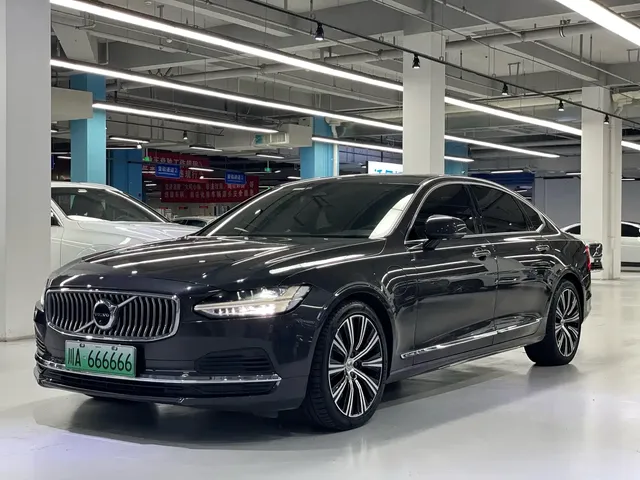 Volvo S90 Plug-in Hybrid 2022 Facelift T8 E-Drive Hybrid Inscription Luxury Edition