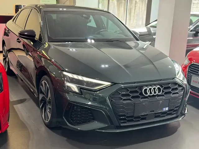 Audi A3 2023 Facelift A3L Limousine 35 TFSI Fashion Sport