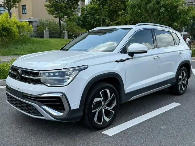 Volkswagen Tharu 2024 300TSI 2WD Full Moon Edition