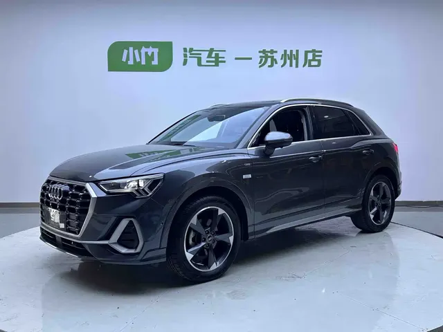 Audi Q3 2023 35 TFSI Fashion Dynamic (1.4T)