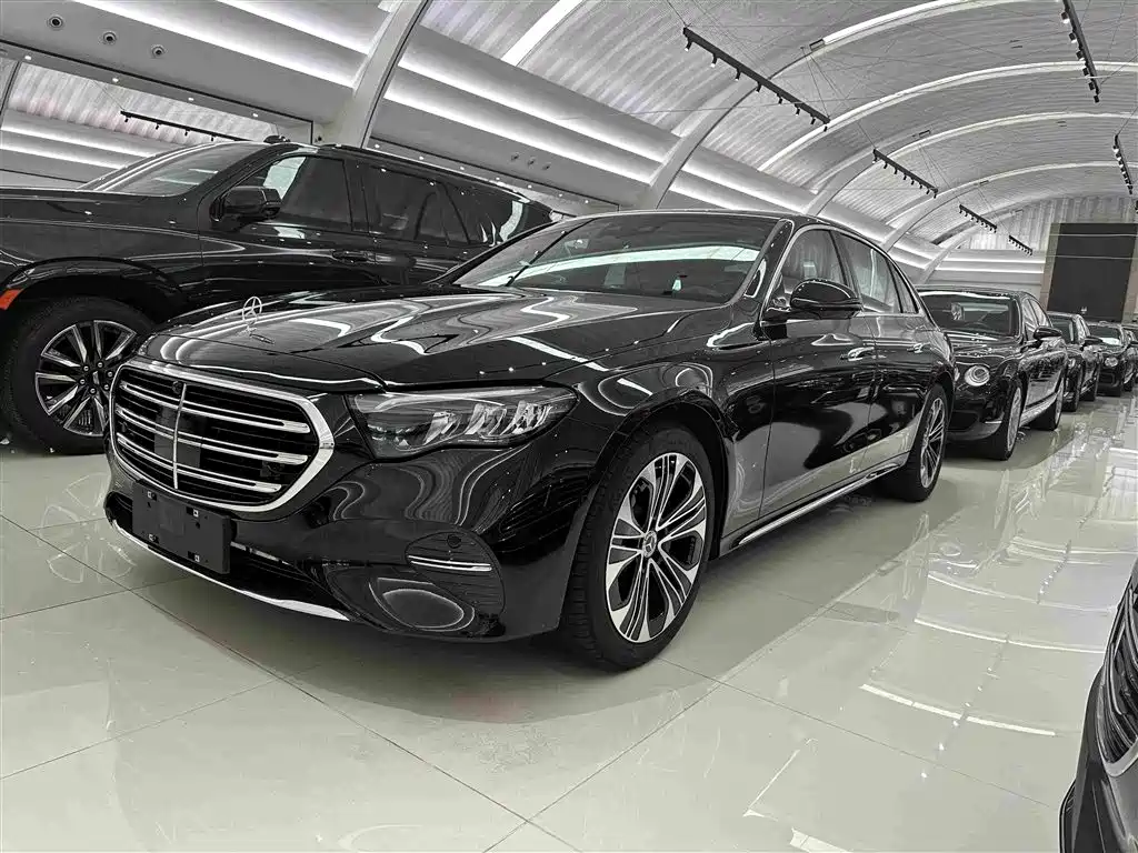 Mercedes-Benz E-Class 2026 E 300 L Luxury
