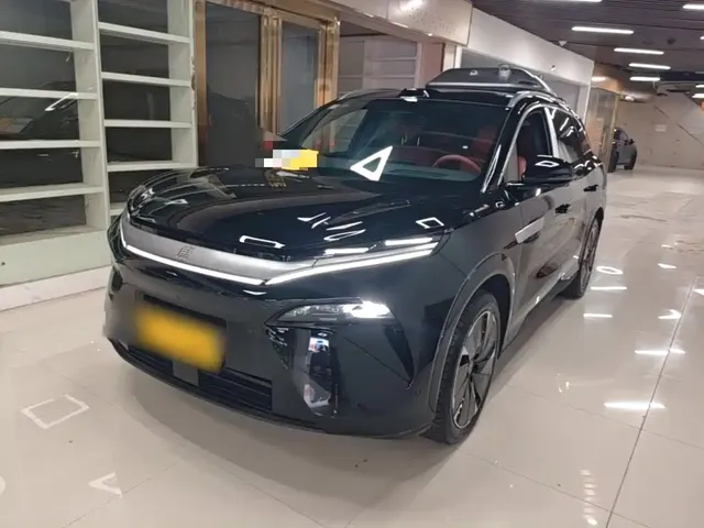 BYD Tang L 2025 DM 175KM Drone Player Edition