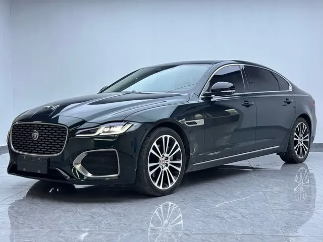 Jaguar XFL 2024 2.0T P250 2WD Premium Luxury