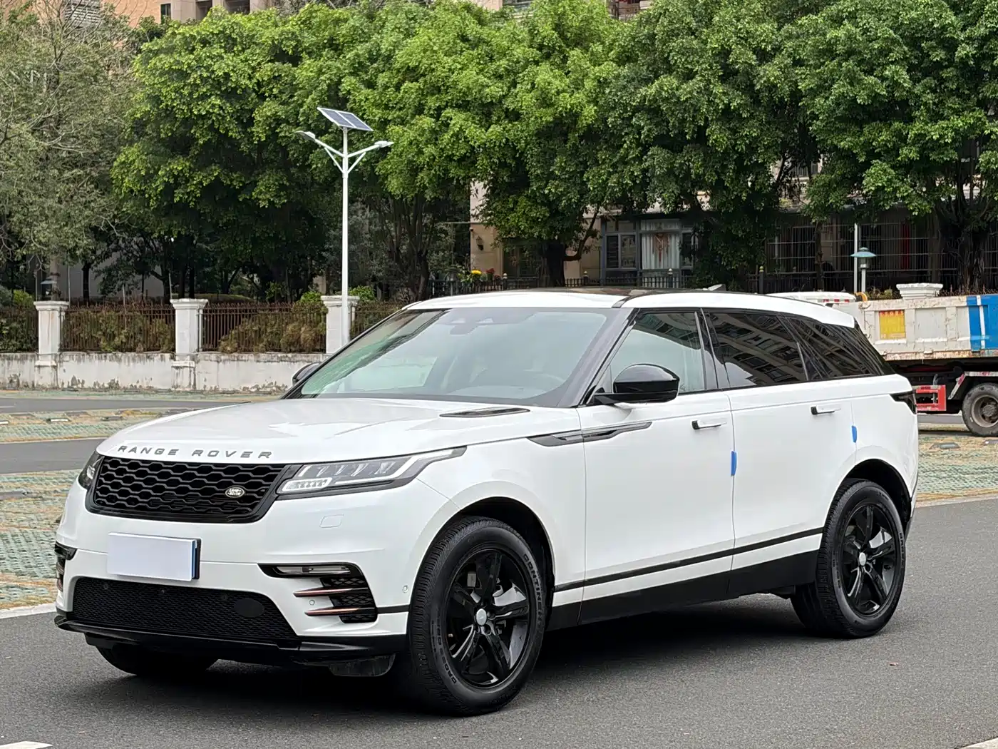 Land Rover Range Rover Velar 2024 S