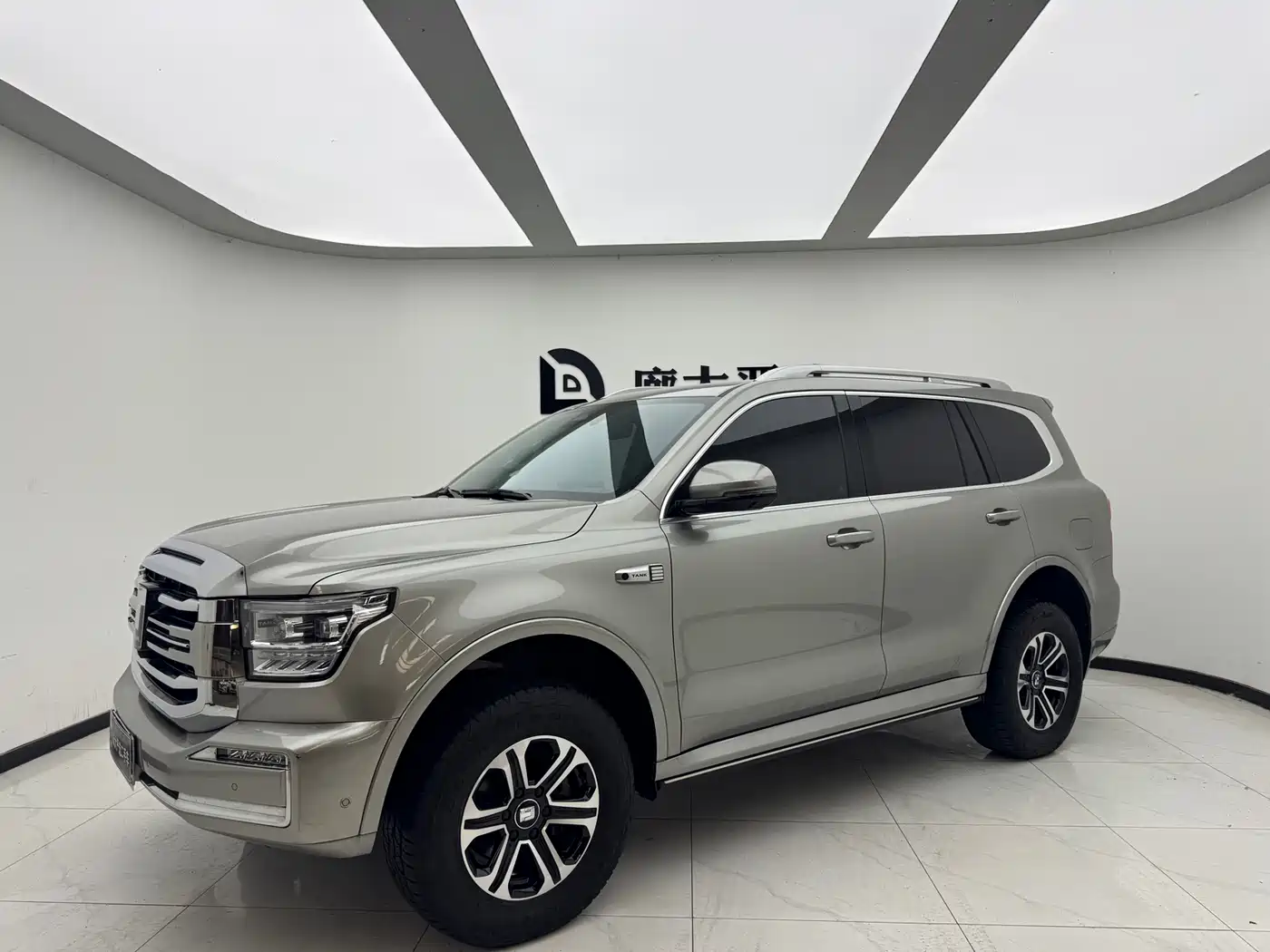 Tank 500 2022 3.0T Business Edition Zaojing 5-Seater