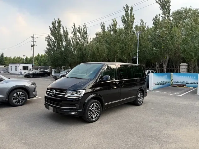 Volkswagen Multivan 2019 2.0TSI 4WD Premium 7-seater