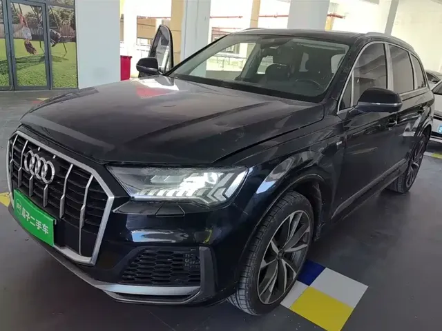 Audi Q7 2022 55 TFSI quattro S line Sport
