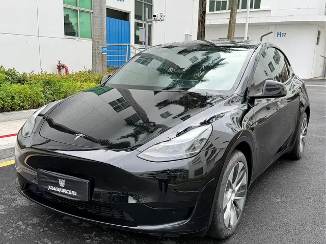 Tesla Model Y 2022 Facelift Rear-Wheel Drive Version