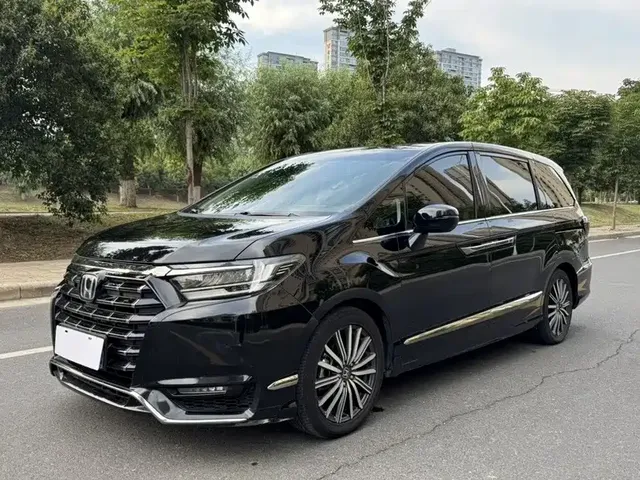 Honda Elysion 2022 2.0L e:HEV Luxury First Edition