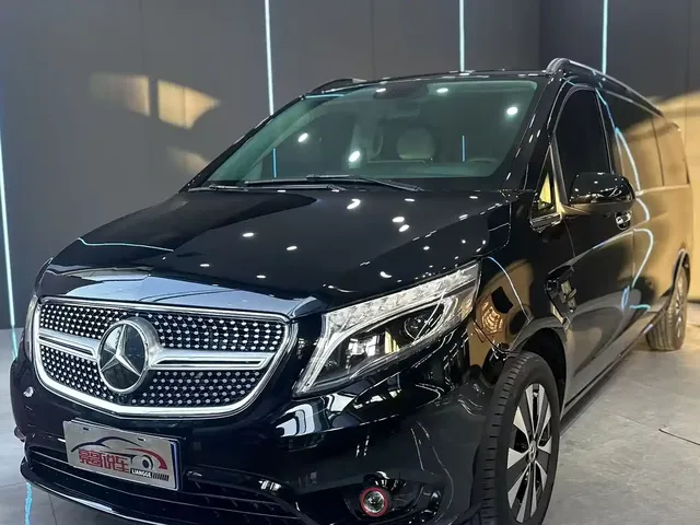 Mercedes-Benz Vito 2023 2.0T Elite 7-Seater