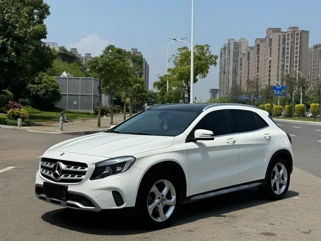 Mercedes-Benz GLA 2017 GLA 200 Dynamic