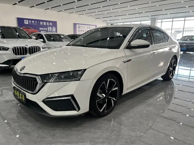 Škoda Octavia 2022 PRO TSI280 Premium Edition