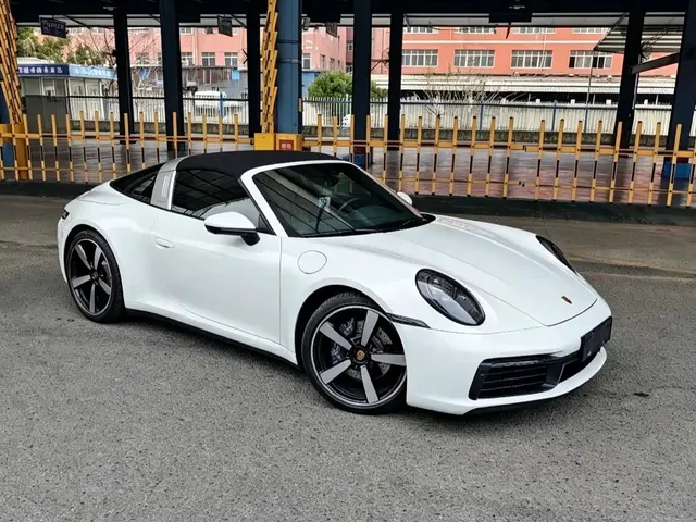 Porsche 911 2023 Targa 4 3.0T