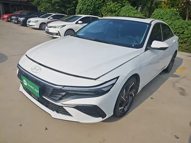 Hyundai Elantra 2023 Model 1.5L CVT LUX Premium Edition
