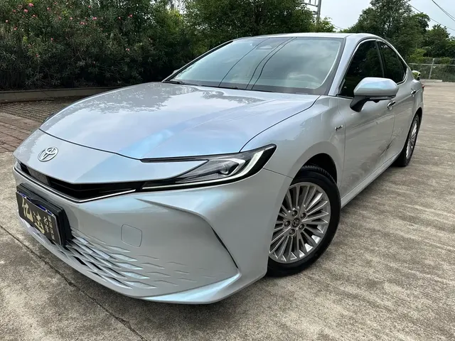 Toyota Camry 2024 Hybrid 2.0HGVP Luxury Edition