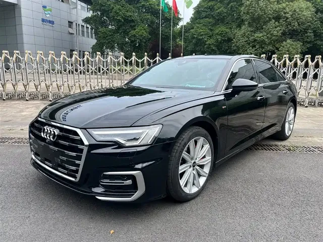 Audi A6L 2024 45 TFSI Premium Dynamic