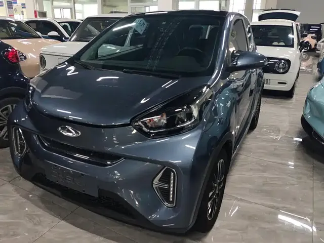 QQ New Energy Little Ant 2022 Charm Romance 30.6kWh