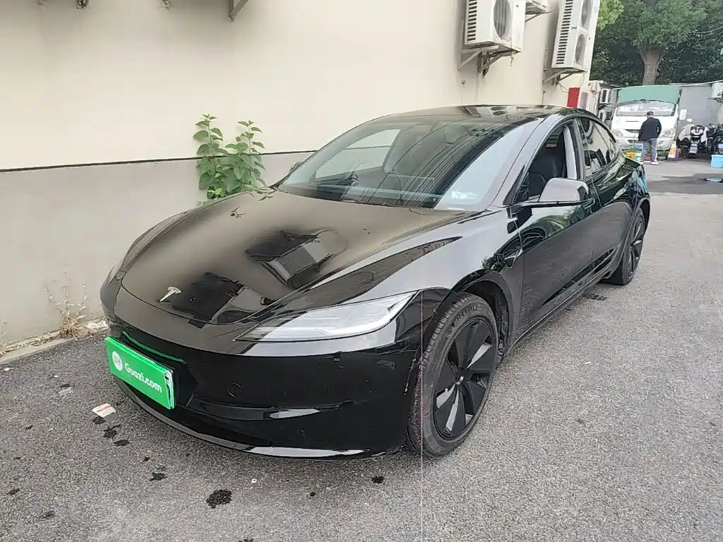 Tesla Model 3 2023 Rear-Wheel Drive