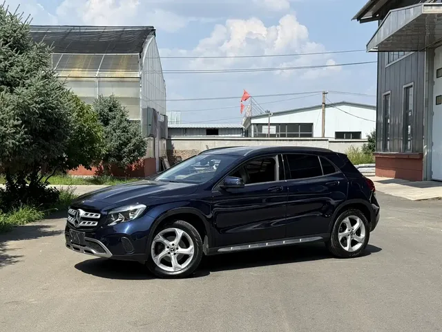 Mercedes-Benz GLA 2017 GLA 200 Dynamic
