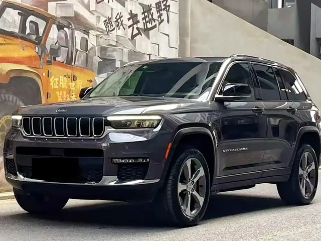 Jeep Grand Cherokee 4xe (Import) 2024 4xe Summit Edition