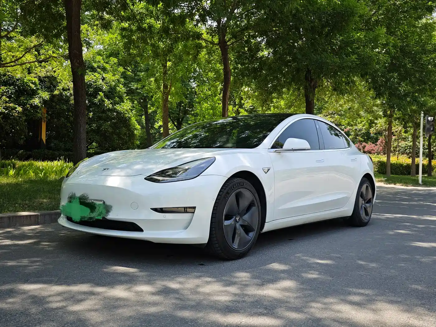Tesla Model 3 2020 Facelift Long Range Rear-Wheel Drive