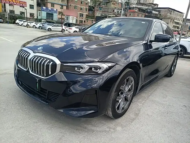 BMW i3 2024 eDrive 35 L