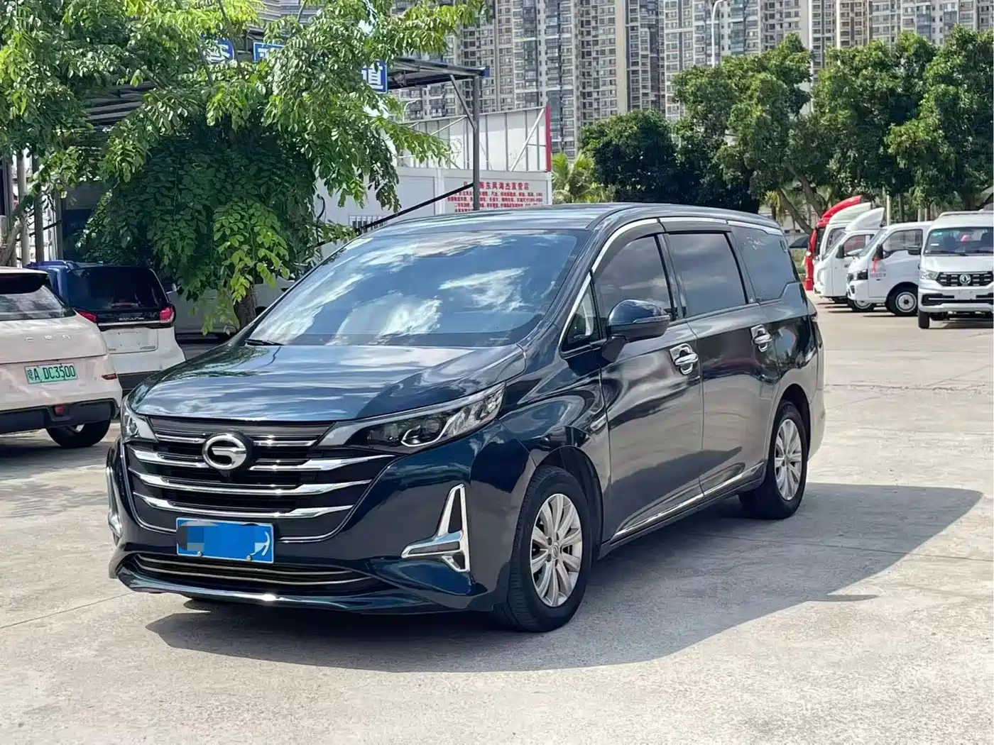 GAC Trumpchi M6 2019 270T Automatic Luxury (7-seater) China V