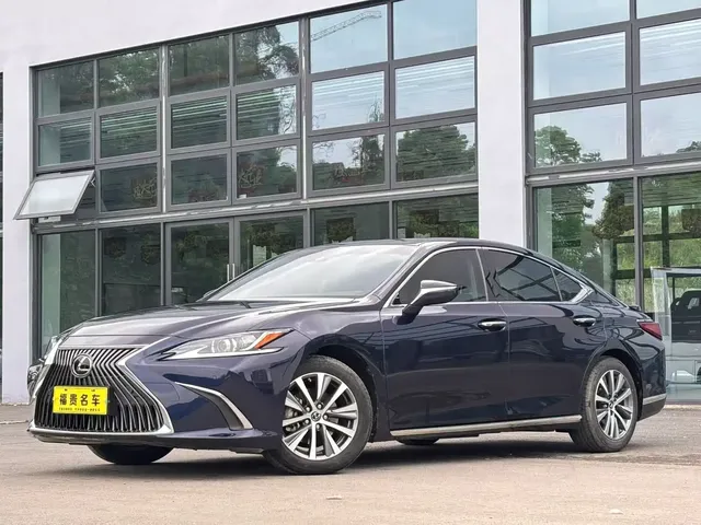 Lexus ES 2018 200 Excellence Edition China V
