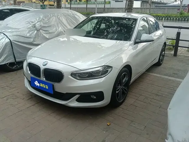 BMW 1 Series 2019 118i Fashion Edition