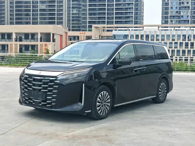 BYD Xia 2025 DM-i 1.5T 180km Excellence