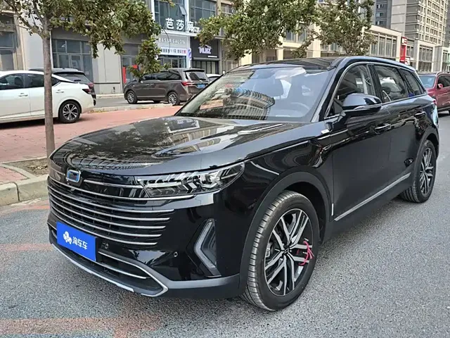 Besturn Bestune T99 2023 2.0T Automatic Premium (6AT)