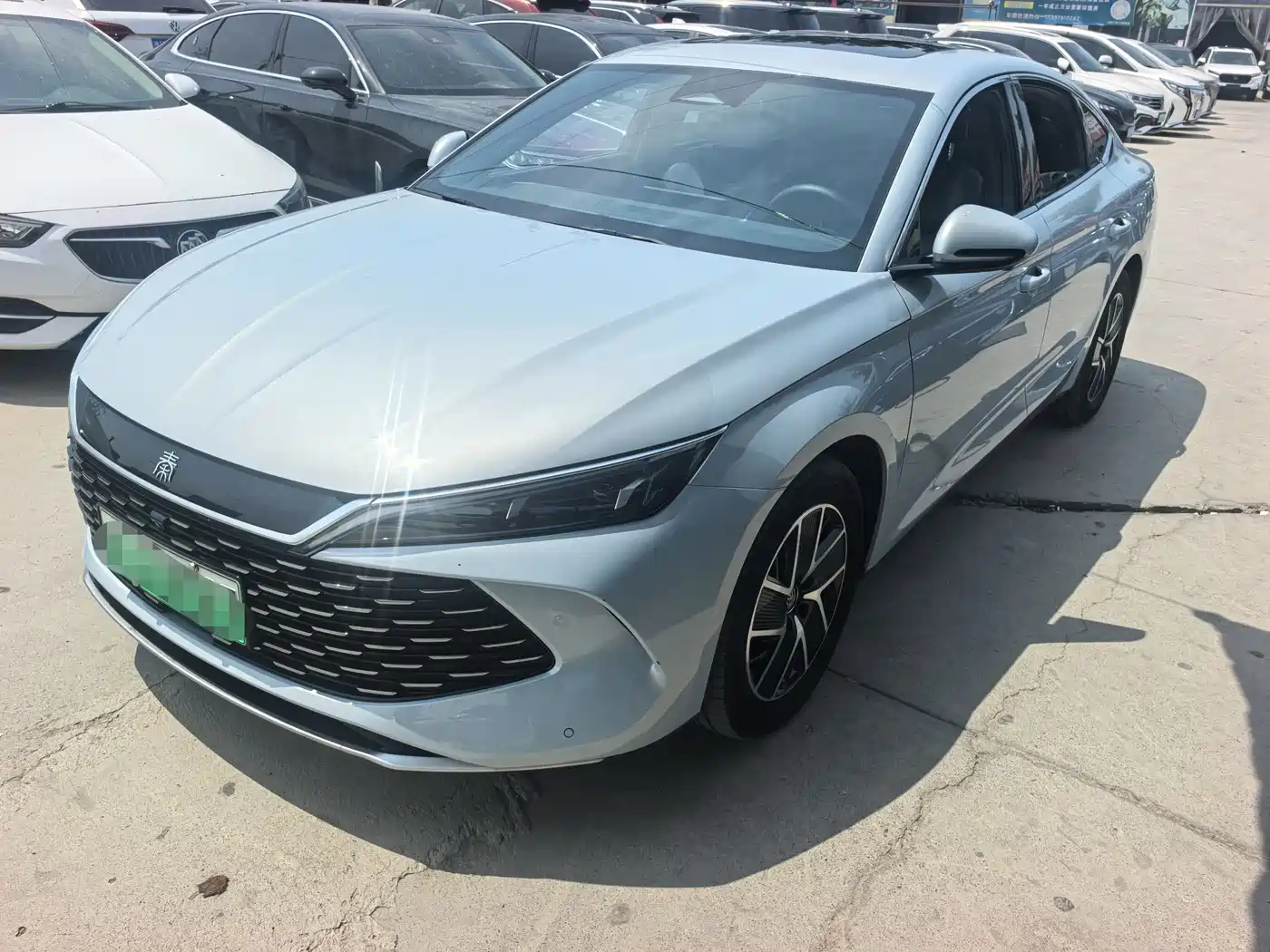BYD Qin L 2024 DM-i 120KM Excellence Model
