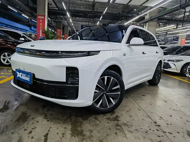Li Auto L7 2025 Pro Smart Renewal Edition