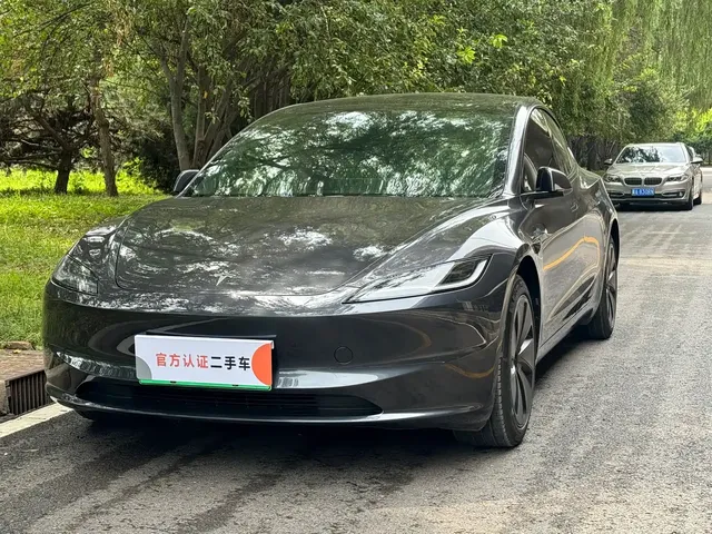 Tesla Model 3 2023 Rear-Wheel Drive