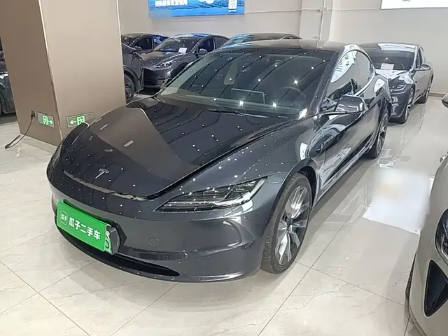 Tesla Model 3 2023 Long Range All-Wheel Drive