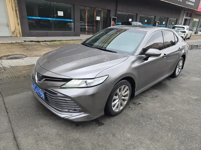 Toyota Camry 2018 2.0G Luxury Edition