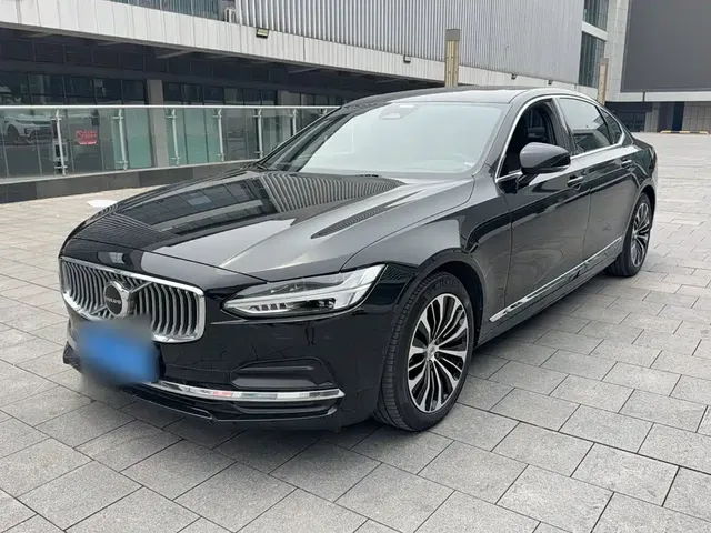Volvo S90 2025 B5 Zhiyi Luxury Edition