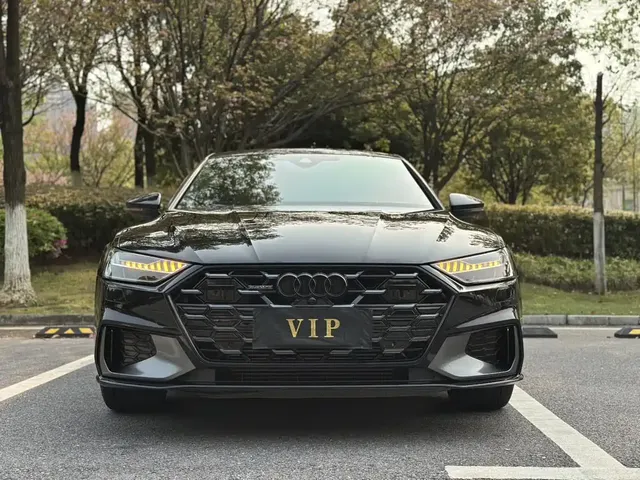 Audi A7L 2024 45TFSI quattro S-line Vision Edition Crystal Package