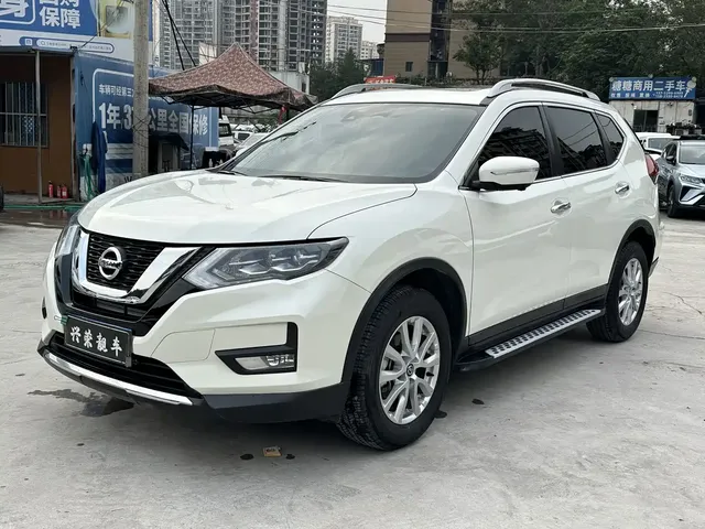 Nissan X-Trail 2023 Classic 2.0L 2WD Smart Premium Edition